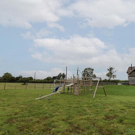 Hallgarth Farm Holiday Lodge Pershore Exterior foto
